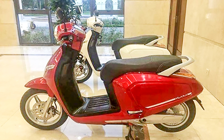 Lộ diện Xe máy điện Vinfast Klara đầu tiên sắp có giá bán Lộ diện Xe máy điện Vinfast Klara đầu tiên sắp có giá bán