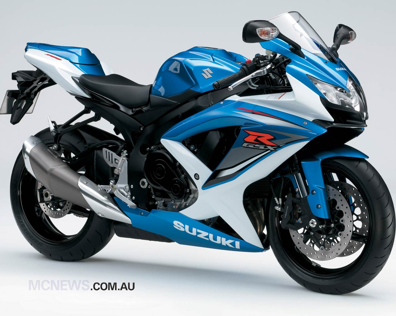 GSXR750 Sportbike được yêu thích nhất của Suzuki   Motosaigon