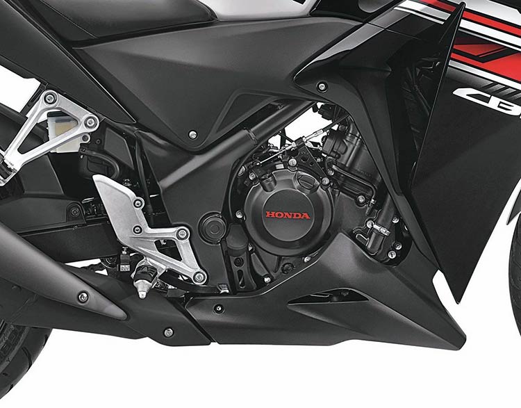 2015-Honda-CBR-250R-moto-saigon-10.jpg