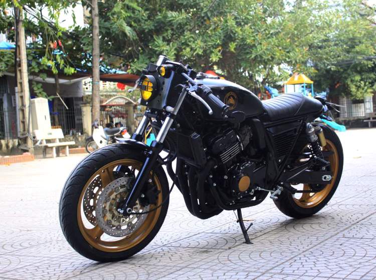 Honda CB400SF độ phong cách Cafe Racer cực đẹp tại Hà Nội  MuasamXecom