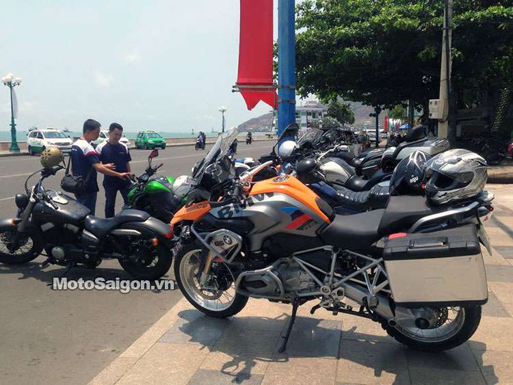 BMW_Motorrad_Club_Vietnam_MotoSaigon_15.jpg