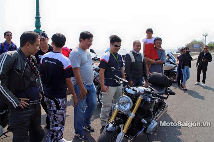 BMW_Motorrad_Club_Vietnam_MotoSaigon_2.jpg
