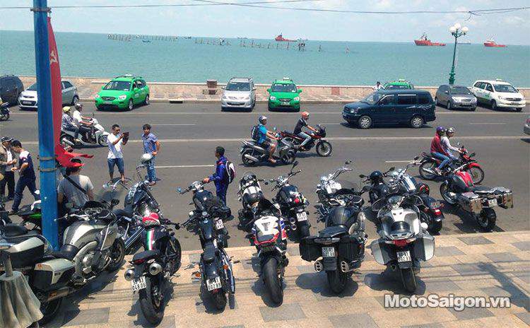 BMW_Motorrad_Club_Vietnam_MotoSaigon_23.jpg