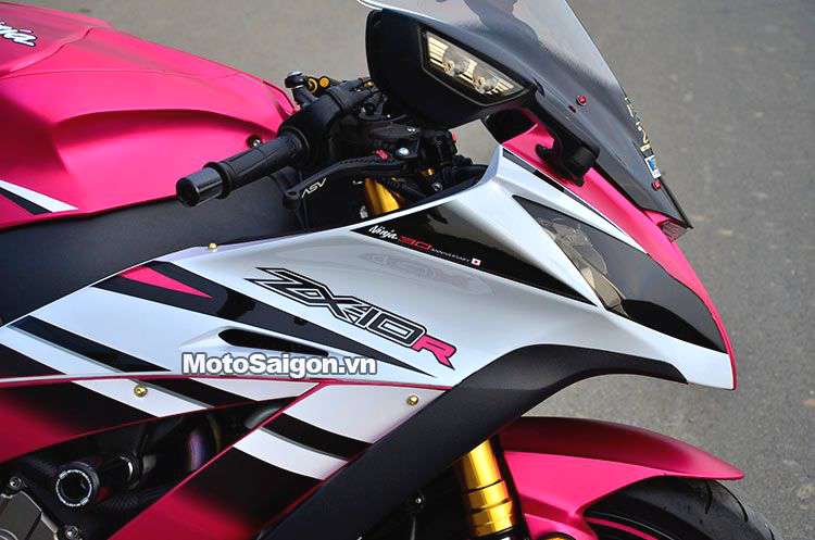 Ninja-ZX-10R-mau-hong-pink-decal-motosaigon-6.jpg