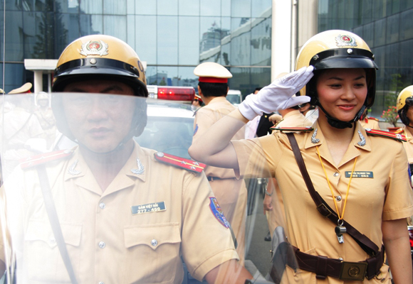 Những hình ảnh cực độc của CSGT Việt Nam  Giáo dục Việt Nam