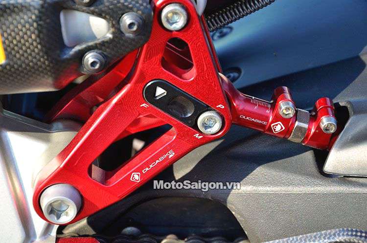Panigale-1199-Ducabike-CNC-Racing-MotoSaigon-1.jpg