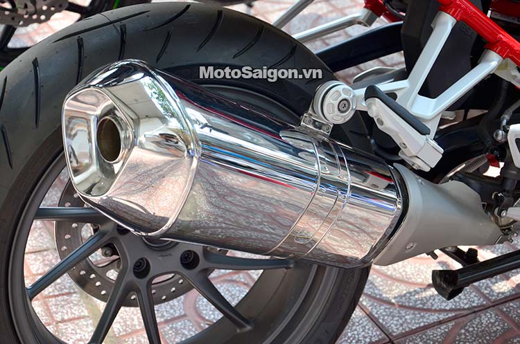 bmw-r1200r-2015-motosaigon-10.jpg