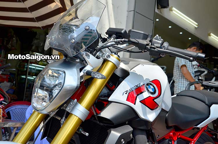 bmw-r1200r-2015-motosaigon-15.jpg