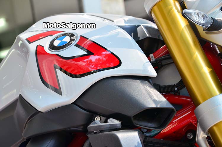 bmw-r1200r-2015-motosaigon-22.jpg
