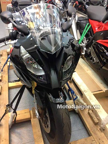 bmw-s1000rr-2016-moto-saigon-4.jpg