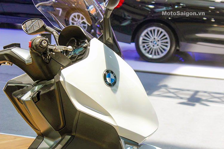 Toàn cảnh triển lãm BMW World Expo Vietnam 2016 sáng nay - Motosaigon