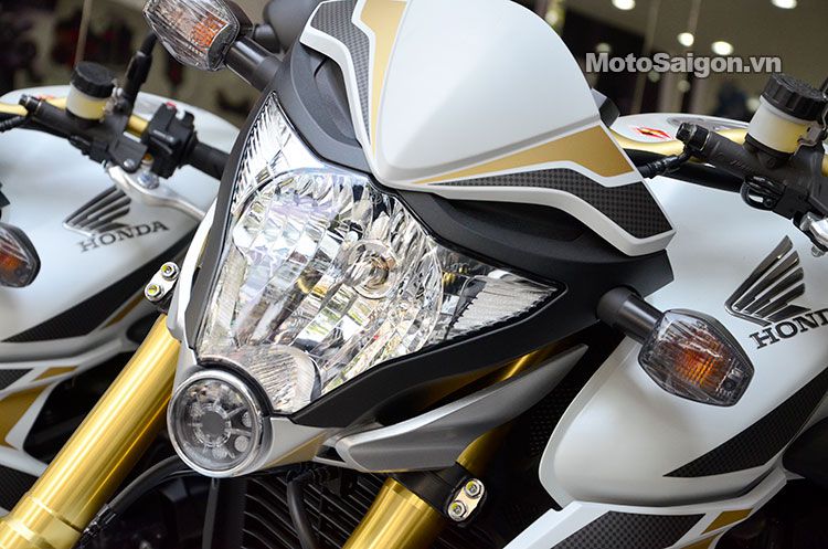 cb1000-2015-gia-ban-mau-trang-motosaigon-3.jpg