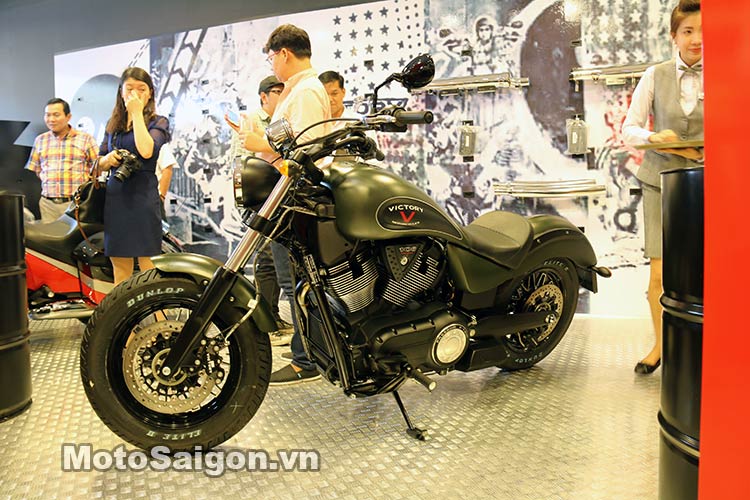 dai-ly-victory-indian-motorcycle-moto-saigon-35.jpg