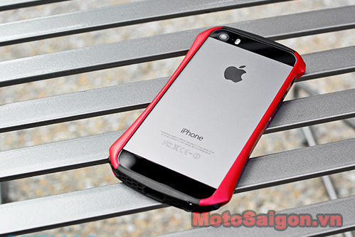 draco_design_ventare_a_aluminum_iphone_5s_bumper_case_back.jpg
