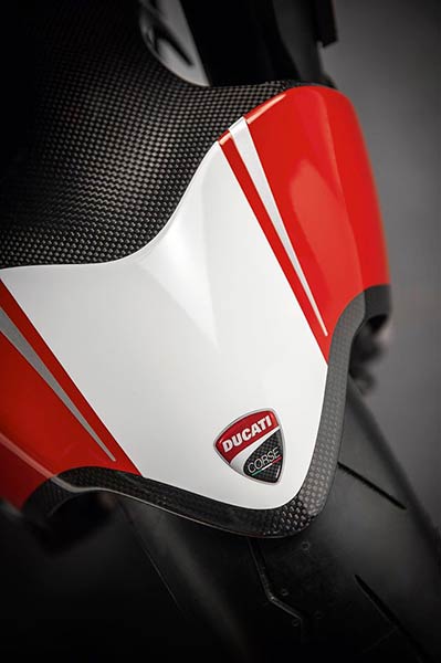 ducati-monster-1200r-2016-moto-saigon-9.jpg