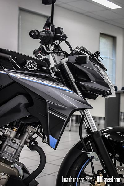 fz150i-v2-2015-New-V-Ixion-motosaigon-18.jpg