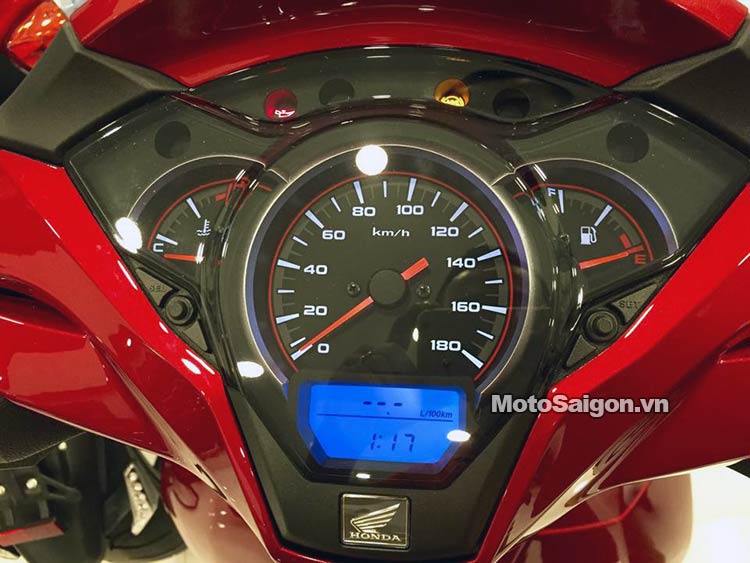 honda-sh300i-2015-2016-moto-saigon-12.jpg