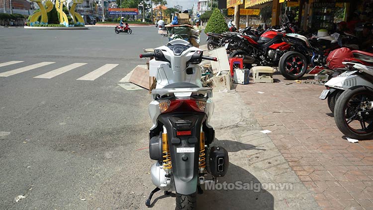 honda-sh300i-2015-moto-saigon-7.jpg
