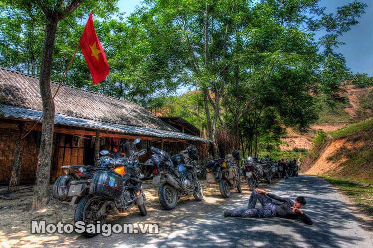 moto-bmw-thai-phuot-tour-tay-bac-motosaigon-3.jpg