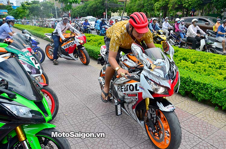moto-pkl-sport-team-naked-team-motosaigon-8.jpg