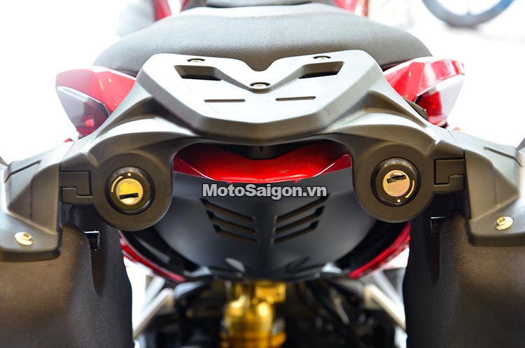 mv-agusta-stradale-2016-motosaigon-18.jpg