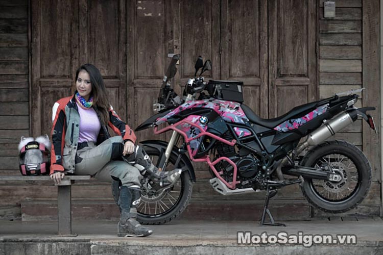 nu-biker-bmw-thai-lan-xinh-dep-moto-saigon-8.jpg