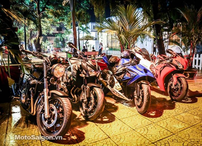 Màn đốt lốp ấn tượng tại Sinh nhật lần 4 Omega Rider Club - Motosaigon