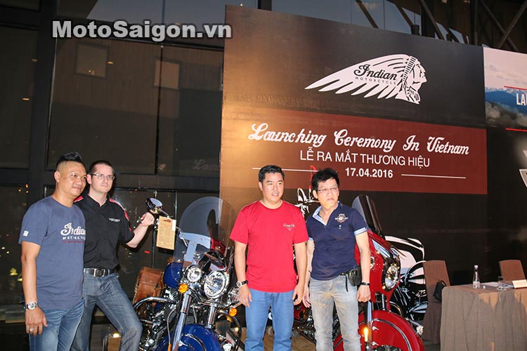 xe-moto-victory-indian-motosaigon-7.jpg