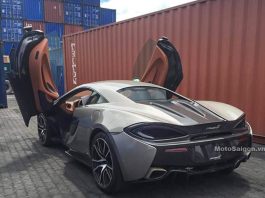 Siêu xe McLaren 570S màu xám tại Việt Nam