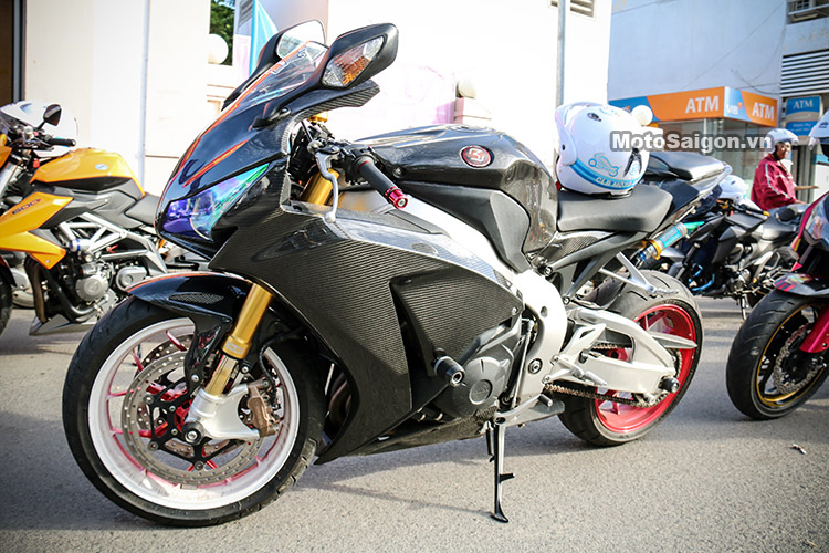 cbr1000-full-carbon-dan-ao-motosaigon-5