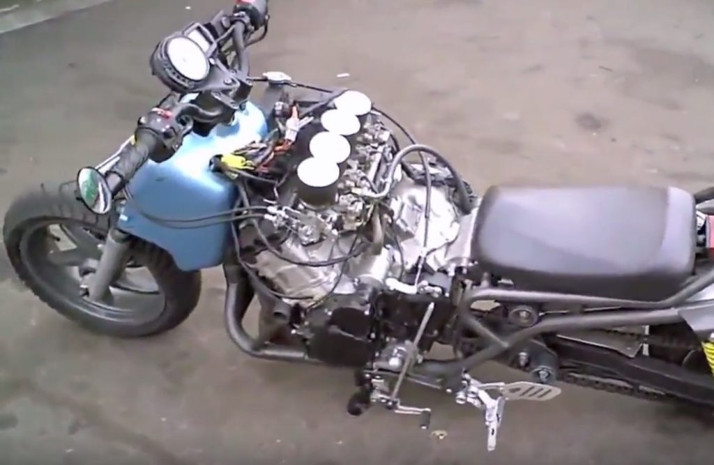 Zoomer độ moto pkl với động cơ của Suzuki GSXR600 - Motosaigon