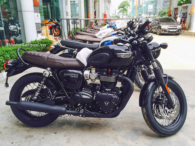 triumph-bonneville-t120-black-2017-motosaigon-10