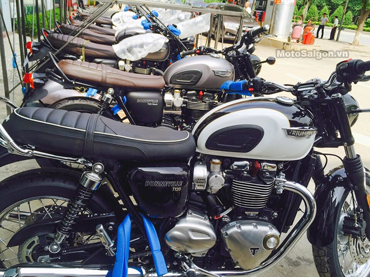 triumph-bonneville-t120-black-2017-motosaigon-6