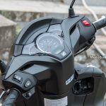 danh-gia-xe-sh300i-2017-mau-do-den-trang-motosaigon-15