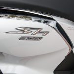 danh-gia-xe-sh300i-2017-mau-do-den-trang-motosaigon-26