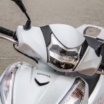 danh-gia-xe-sh300i-2017-mau-do-den-trang-motosaigon-40