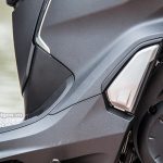 danh-gia-xe-sh300i-2017-mau-do-den-trang-motosaigon-45