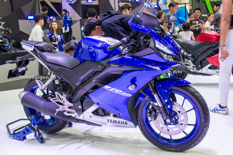 Bắt gặp Yamaha R15 30 phiên bản đặc biệt mới tại đại lý