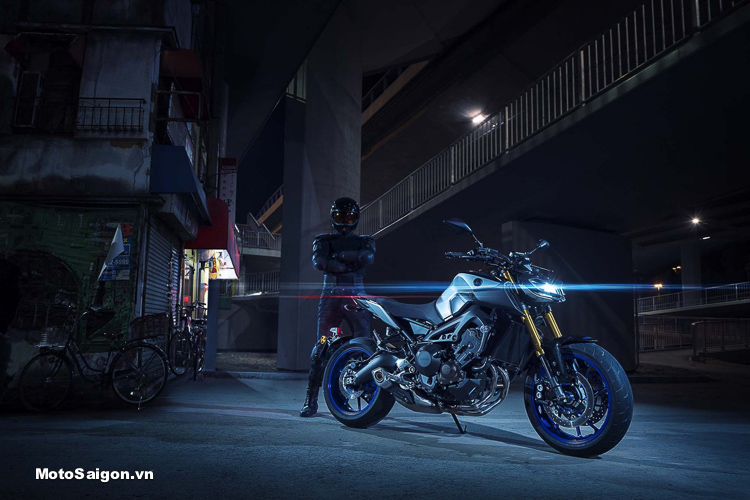 Yamaha MT-09 SP 2018 phiên bản đặc biệt lộ diện tại EICMA - Motosaigon