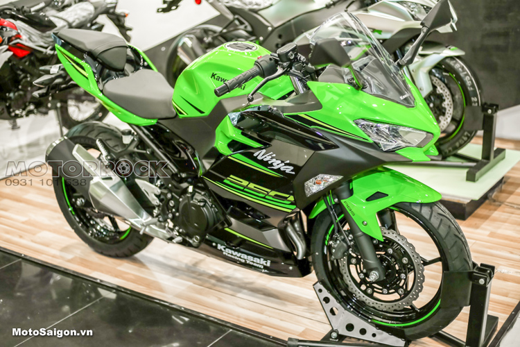 Kawasaki Ninja 250 2018 về Việt Nam có giá bán cực sốc