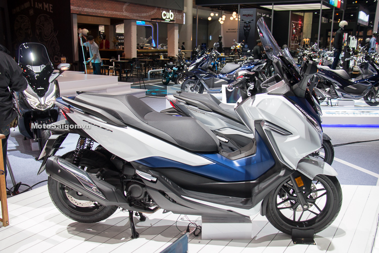 Honda Forza 300 cập bến Việt Nam giá khoảng 130 triệu  Xe máy