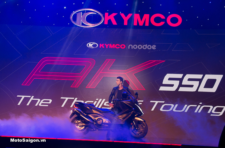 KYMCO AK550 chính thức ra mắt tại Việt Nam giá bán 375 triệu đồng