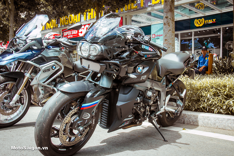 Bmw K1300R Naked-Bike Hạng Nặng Cực Hiếm Tại Việt Nam - Motosaigon