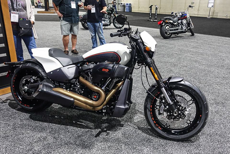 Harley FXDR 114 2019 trình làng đủ 6 màu Giá 497 triệu đồng