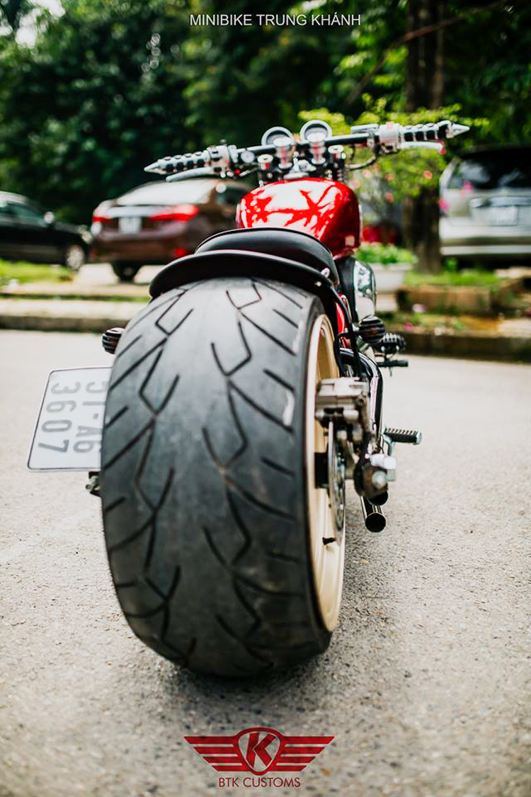 Honda Vrx 400 độ Bobber Cực Chất Với Banh Beo Size 250 Motosaigon