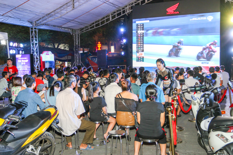 Xem trực tiếp Chặng cuối MotoGP 2018 tại thủ đô Hà Nội