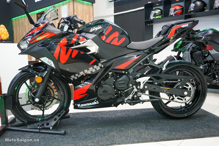 Kawasaki Ninja 400 2019 ABS màu tem mới giá ưu đãi dịp cuối năm