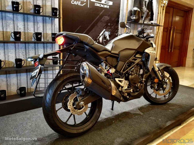 Giá xe Honda CB300R 2019 được công bố tại Ấn Độ - Motosaigon