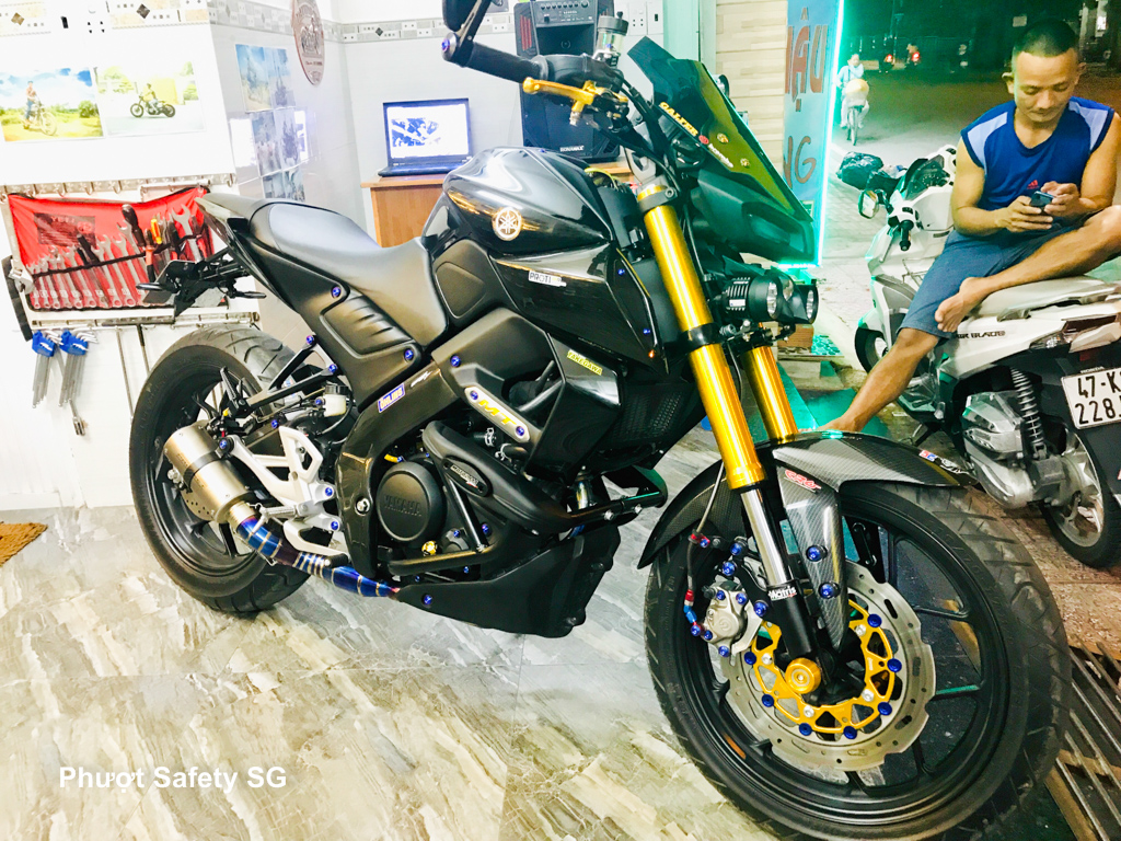 Yamaha MT-15 độ cực chất hơn 40 triệu kèm pô SC Full Titanium - Motosaigon