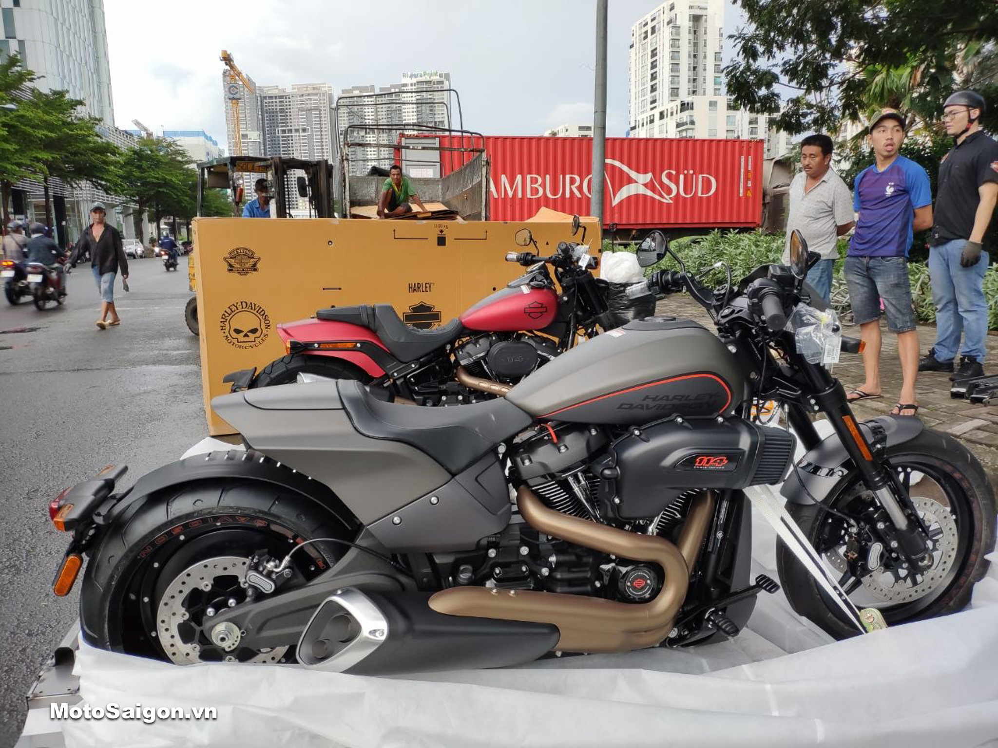 Harley Davidson Fxdr 114 Bất Ngờ Về Việt Nam Số Lượng Lớn Motosaigon